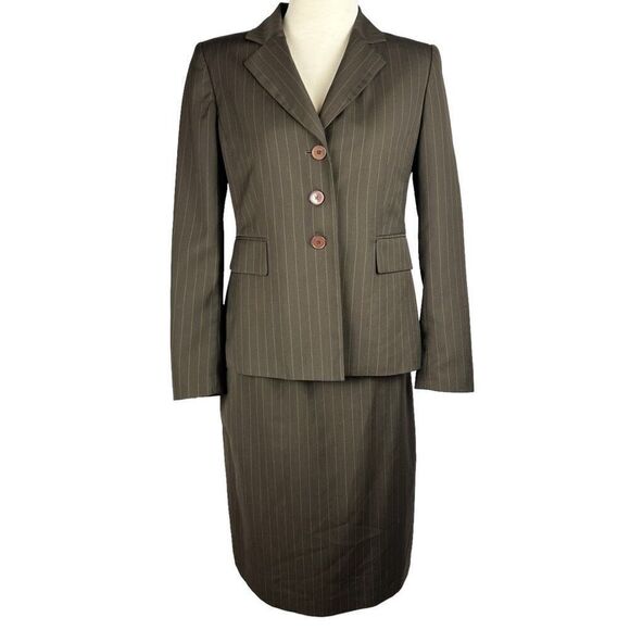 Kasper Skirt Suit Womens 4P Brown with Stripes Three Button Notch Lapel Career - Picture 1 of 15